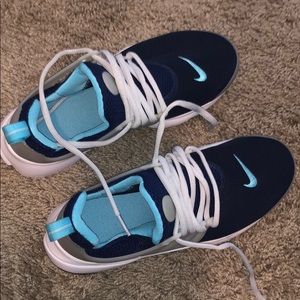 Nike Prestos